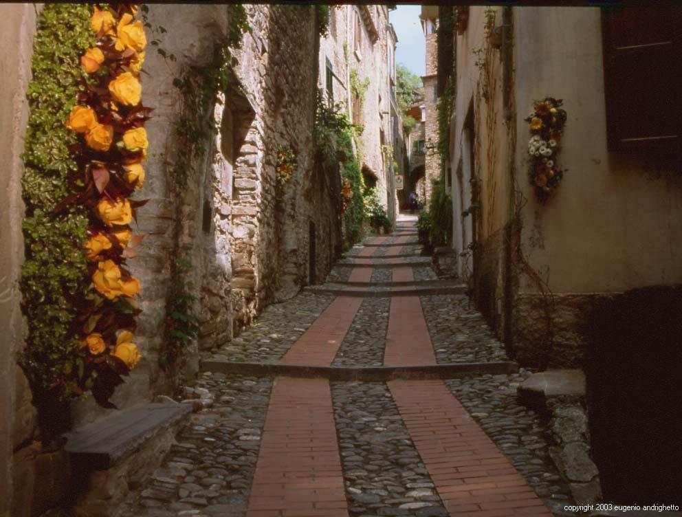 B&B Il Libro Verde Дольчеаккуа Экстерьер фото