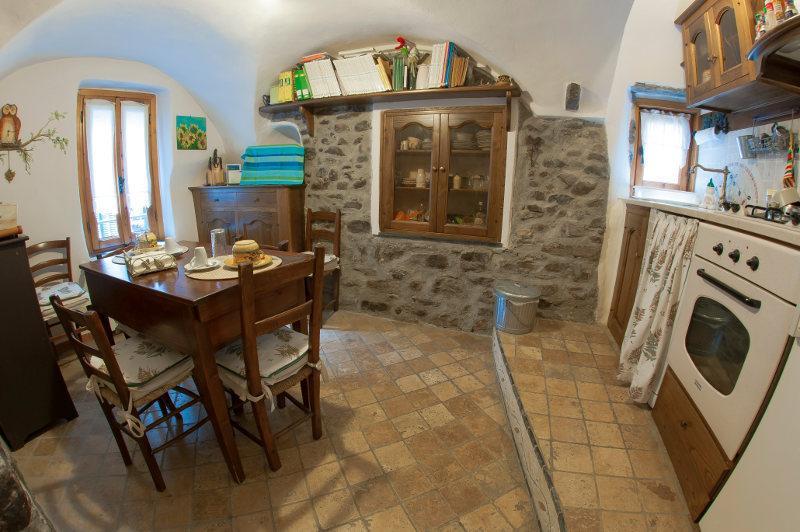 B&B Il Libro Verde Дольчеаккуа Экстерьер фото