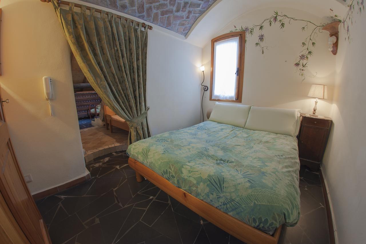 B&B Il Libro Verde Дольчеаккуа Экстерьер фото