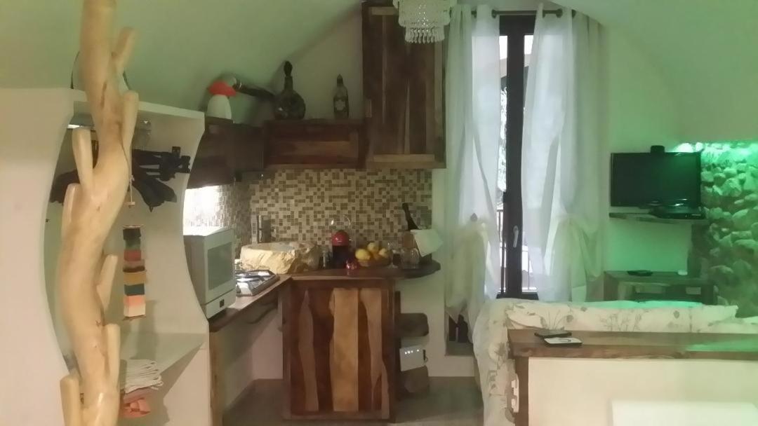 B&B Il Libro Verde Дольчеаккуа Экстерьер фото